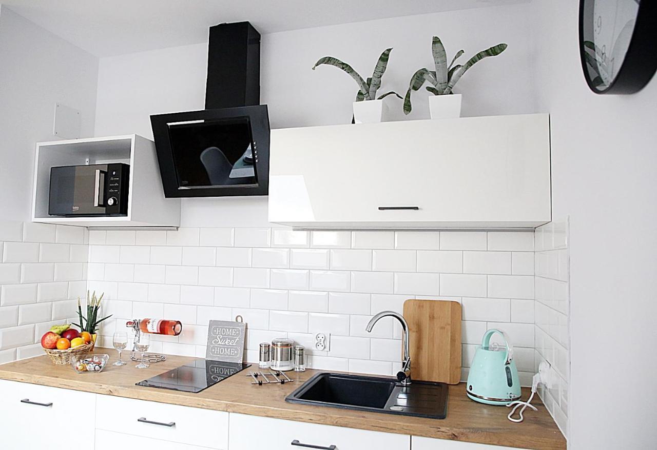 Apartament Mietowy Z 2 Sypialniami I Miejscem Parkingowym Κίελτσε Εξωτερικό φωτογραφία